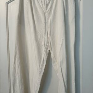 H&M Cream Capris